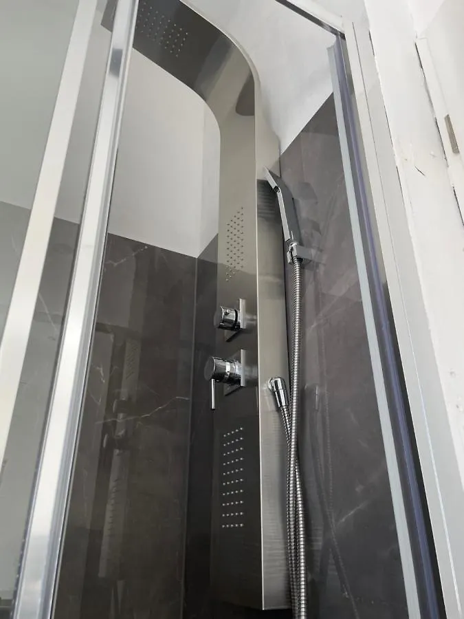 Aparthotel M G S Deluxe Studios Ljubljana Slovenia